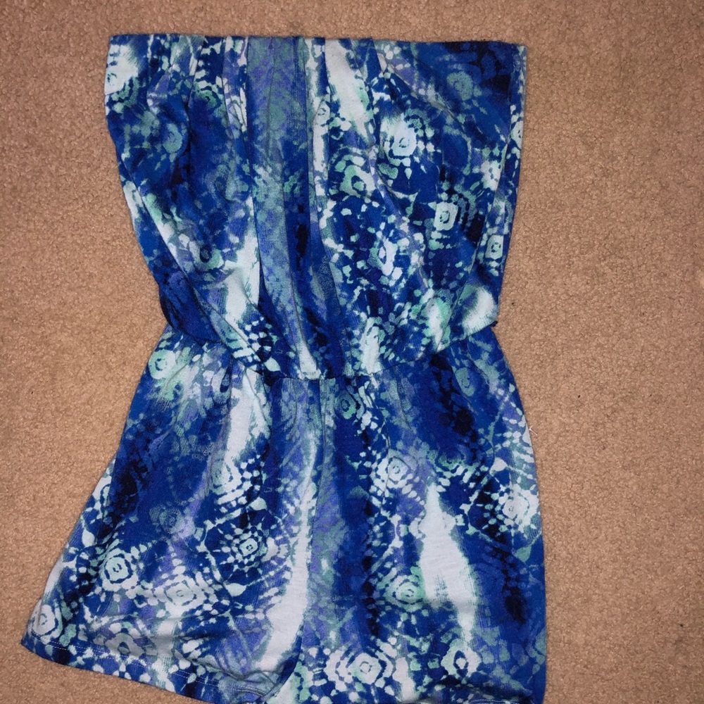 Strapless romper
